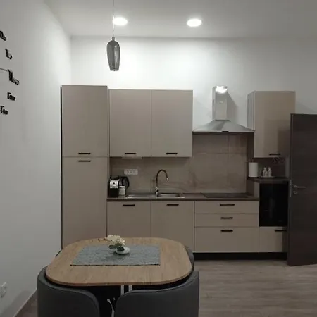 Apartment Apartman Cezar